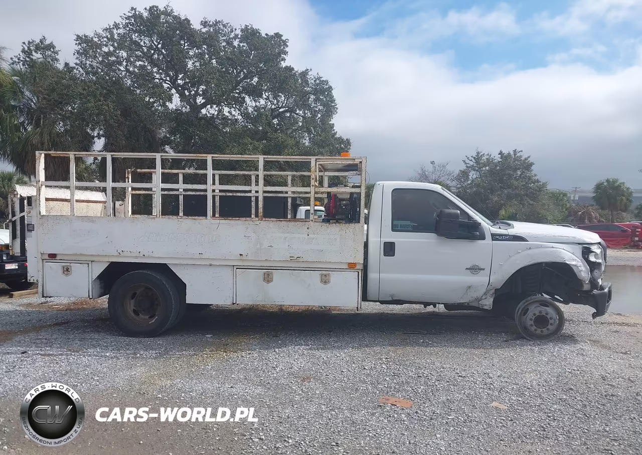 2015 Ford F-450 Chassis Xl VIN:1FDUF4GT0FEB25336 - 15