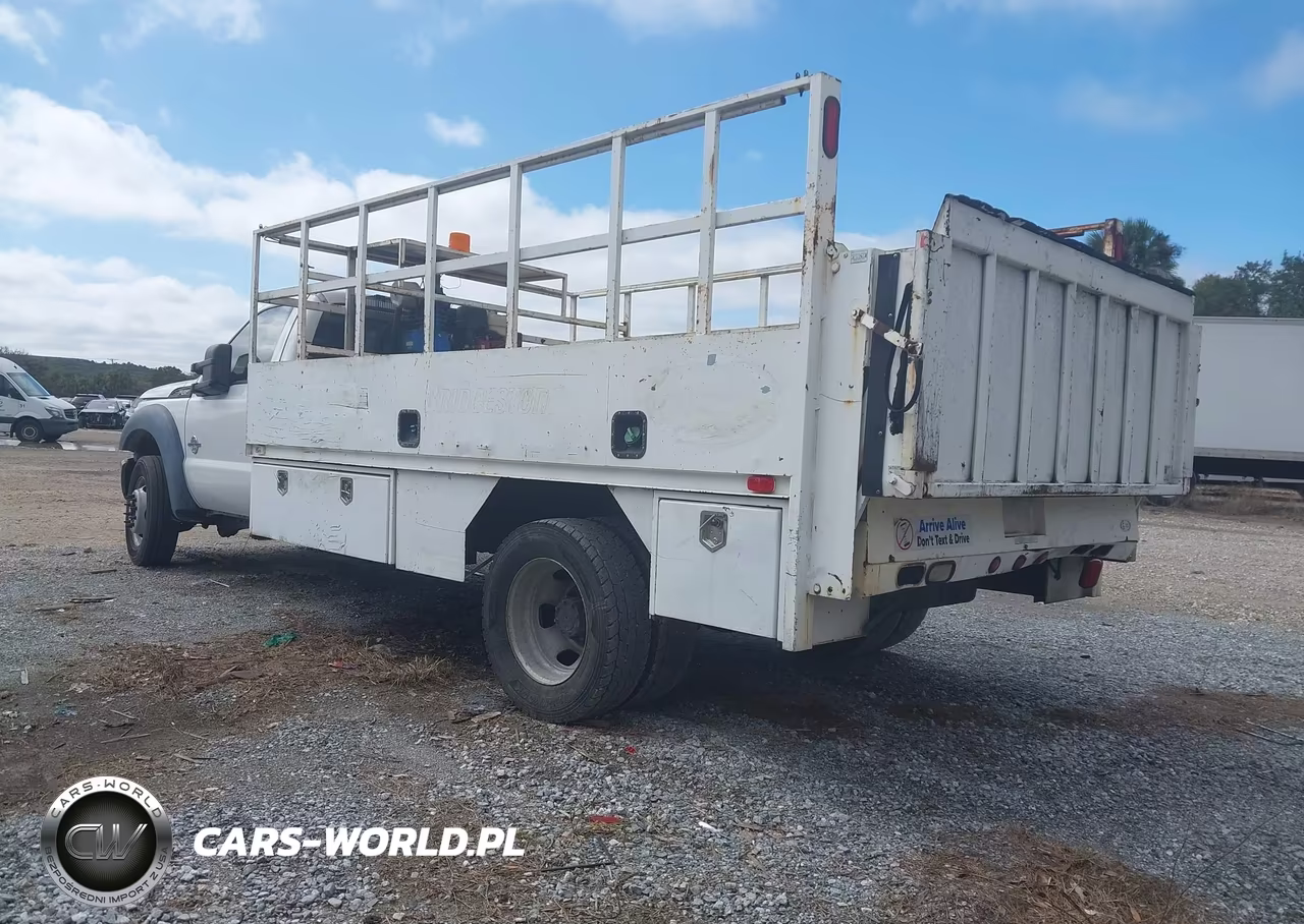2015 Ford F-450 Chassis Xl VIN:1FDUF4GT0FEB25336 - 3
