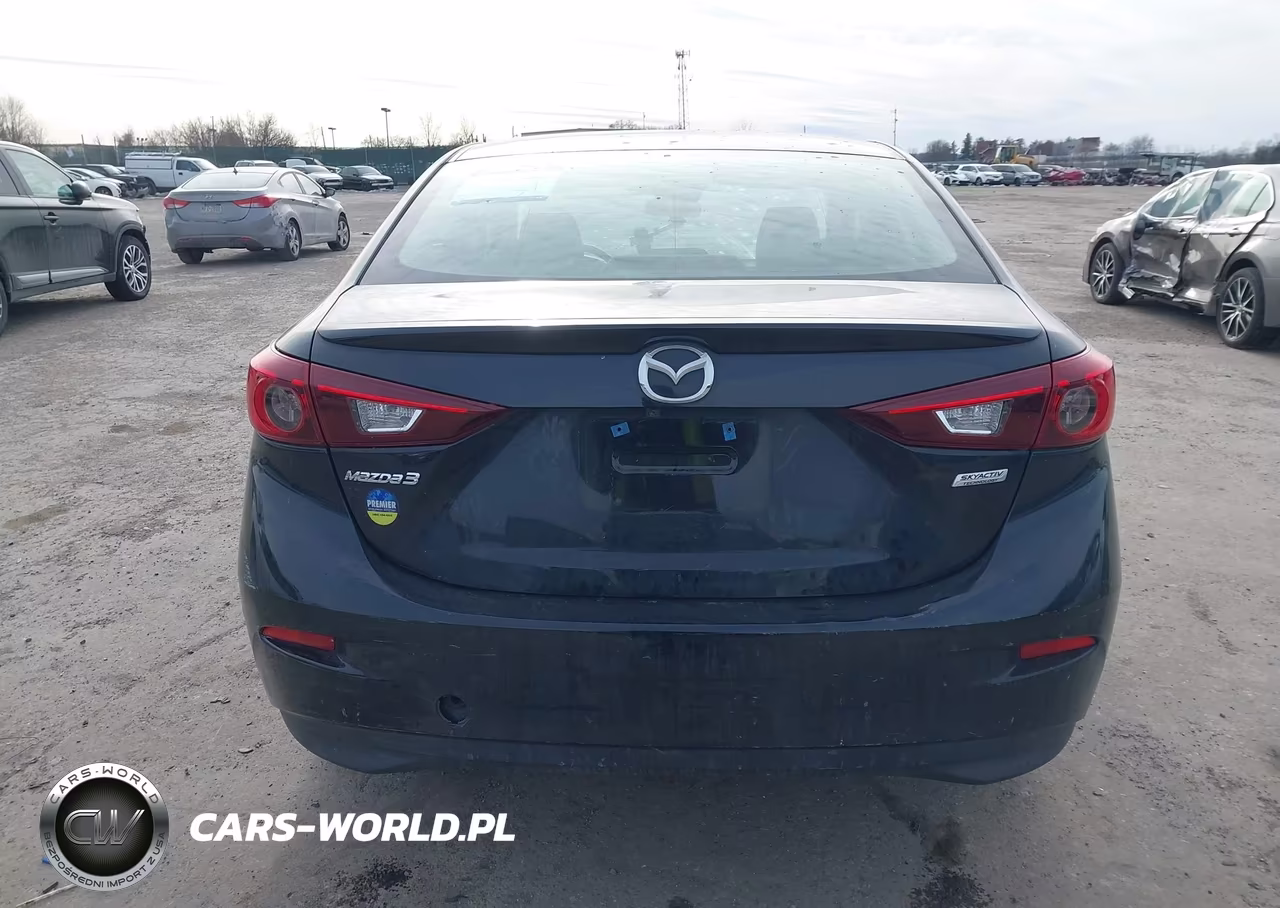 2018 Mazda Mazda3 Touring VIN:3MZBN1V3XJM199430 - 15
