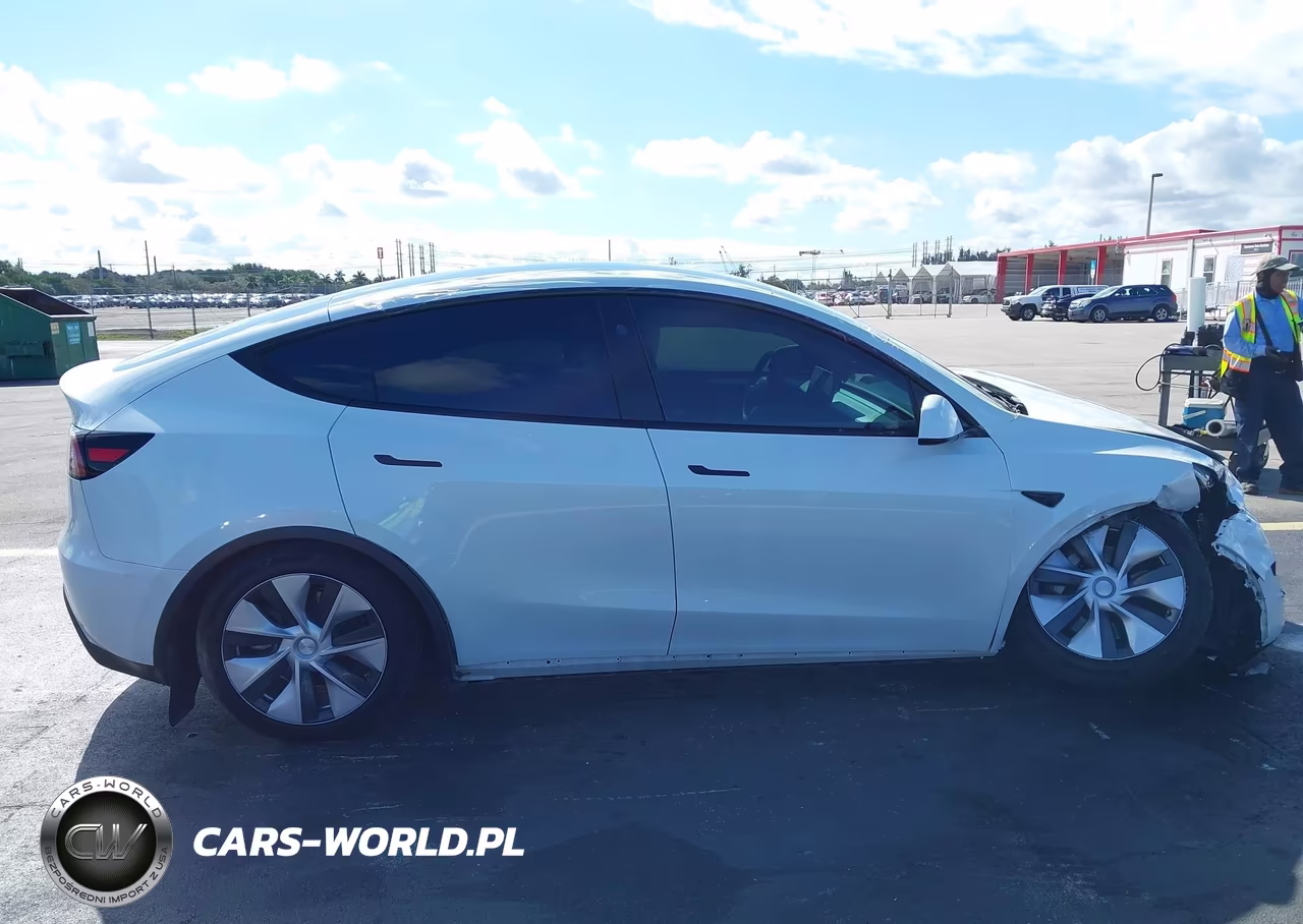 2023 Tesla Model Y Awd-Long Range Dual Motor All-Wheel Drive VIN:7SAYGAEE1PF789444 - 14