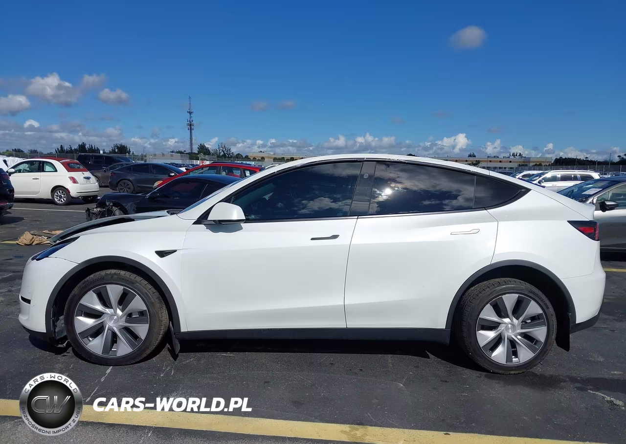 2023 Tesla Model Y Awd-Long Range Dual Motor All-Wheel Drive VIN:7SAYGAEE1PF789444 - 15