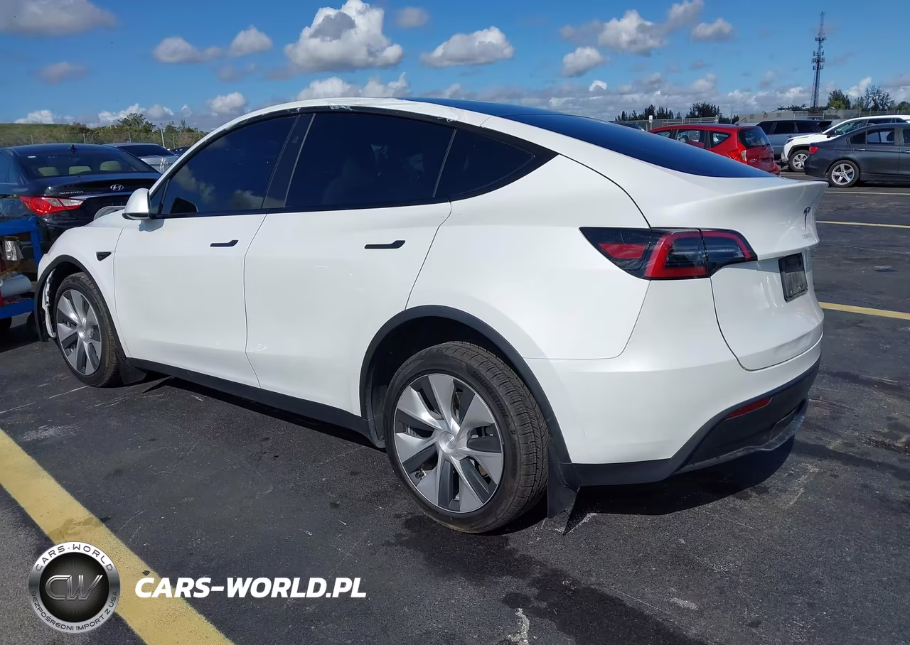 2023 Tesla Model Y Awd-Long Range Dual Motor All-Wheel Drive VIN:7SAYGAEE1PF789444 - 3