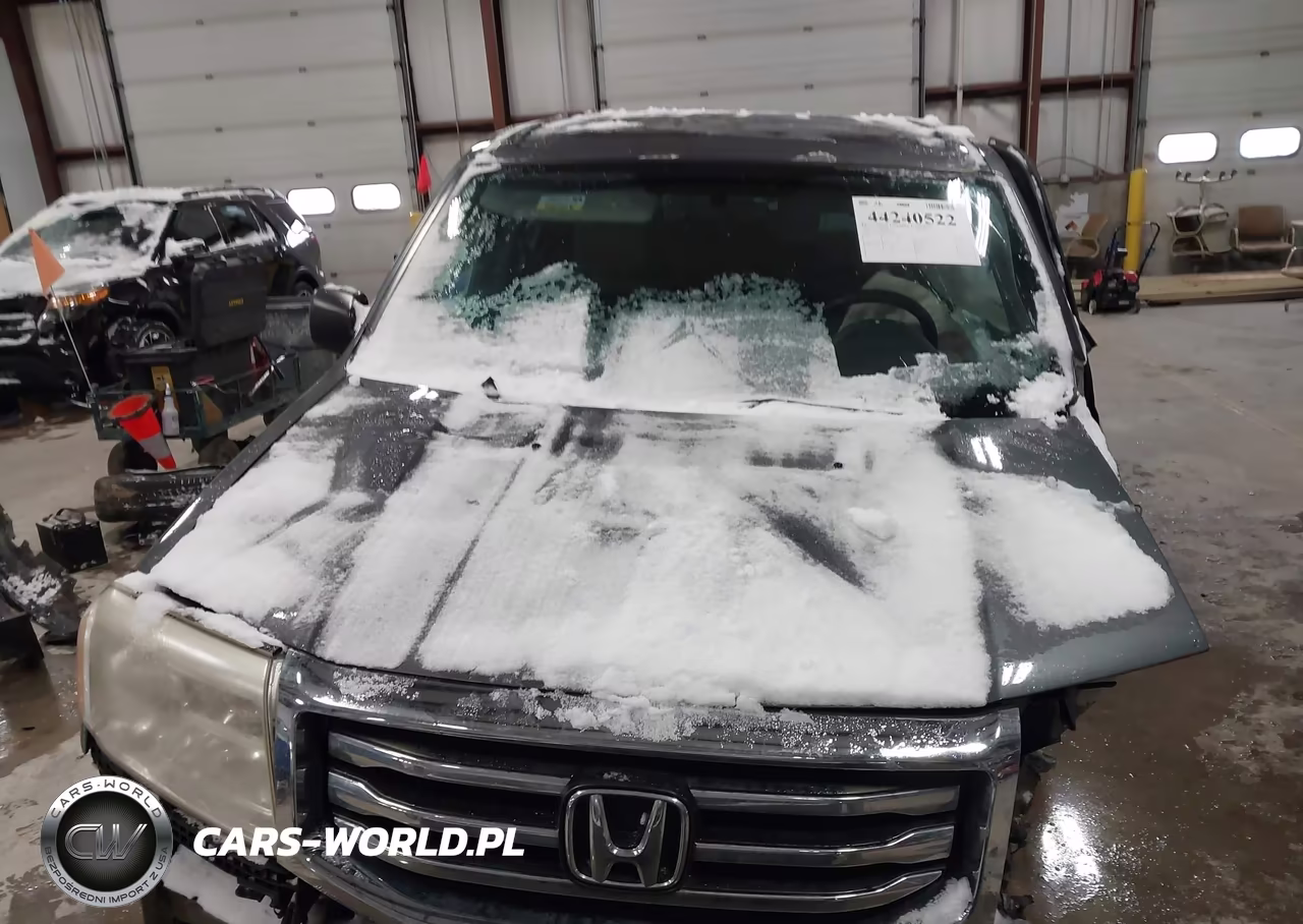 2013 Honda Pilot Lx VIN:5FNYF4H21DB070841 - 13