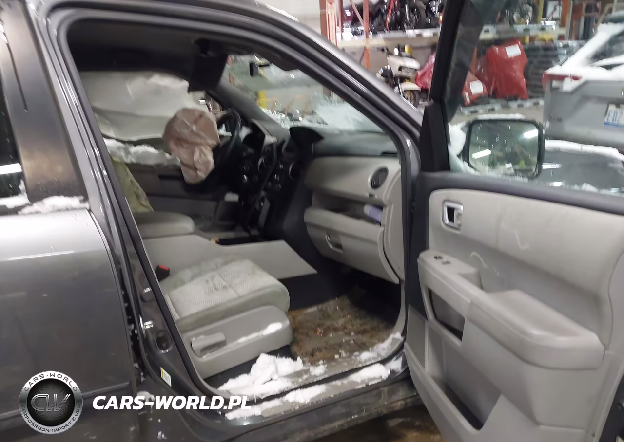2013 Honda Pilot Lx VIN:5FNYF4H21DB070841 - 5