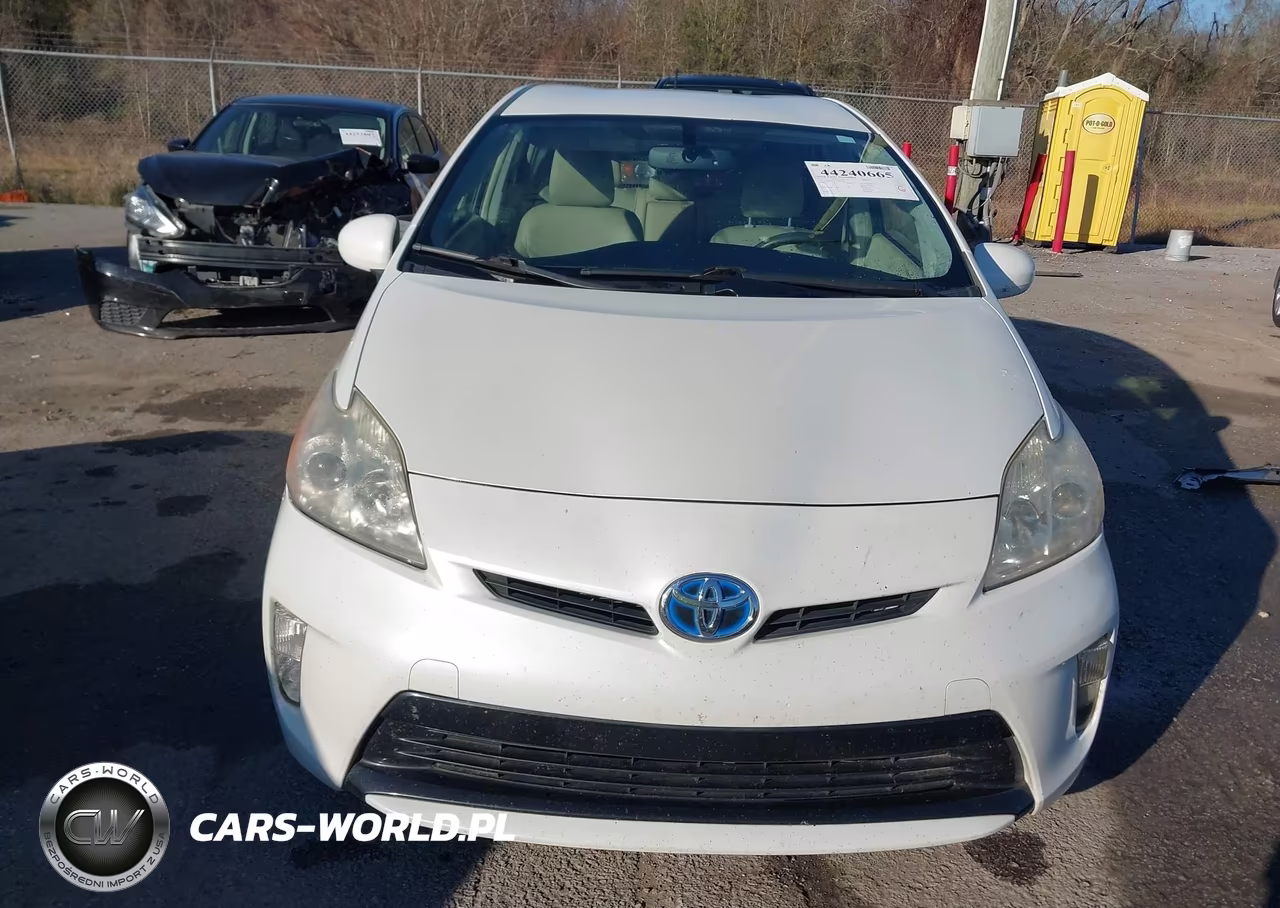 2015 Toyota Prius Two VIN:JTDKN3DU1F0407598 - 6