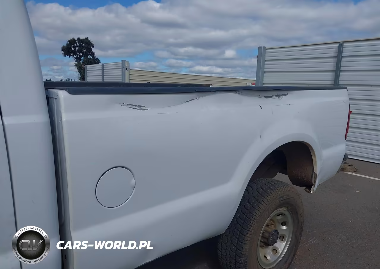 2000 Ford F-350 Lariat-Xl-Xlt VIN:1FTSF31F0YEA19318 - 18