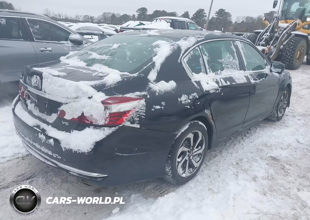 2017 Honda Accord Ex-L V6 VIN:1HGCR3F86HA016907 - 4