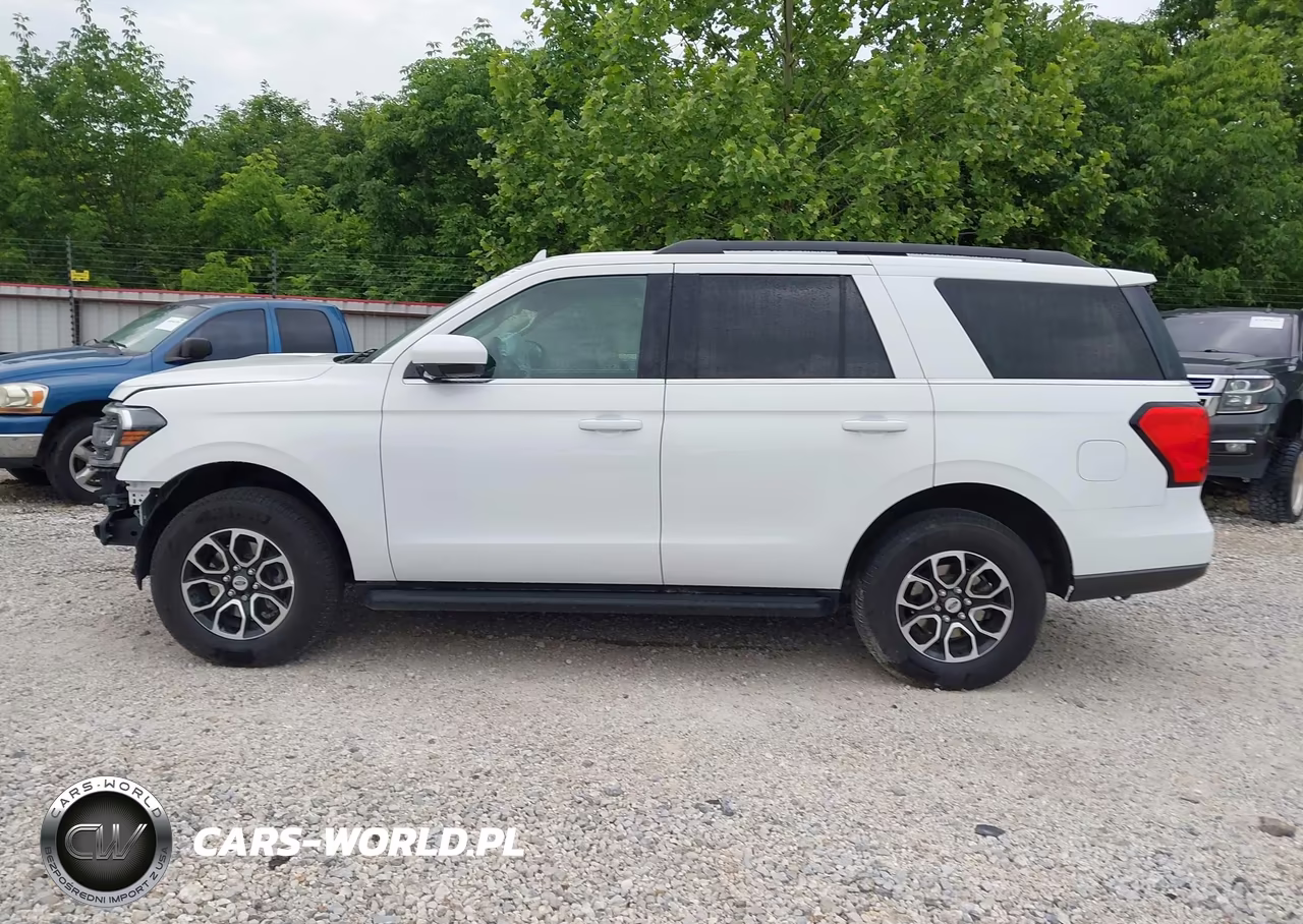 2024 Ford Expedition Xlt VIN:1FMJU1J87REA94666 - 15