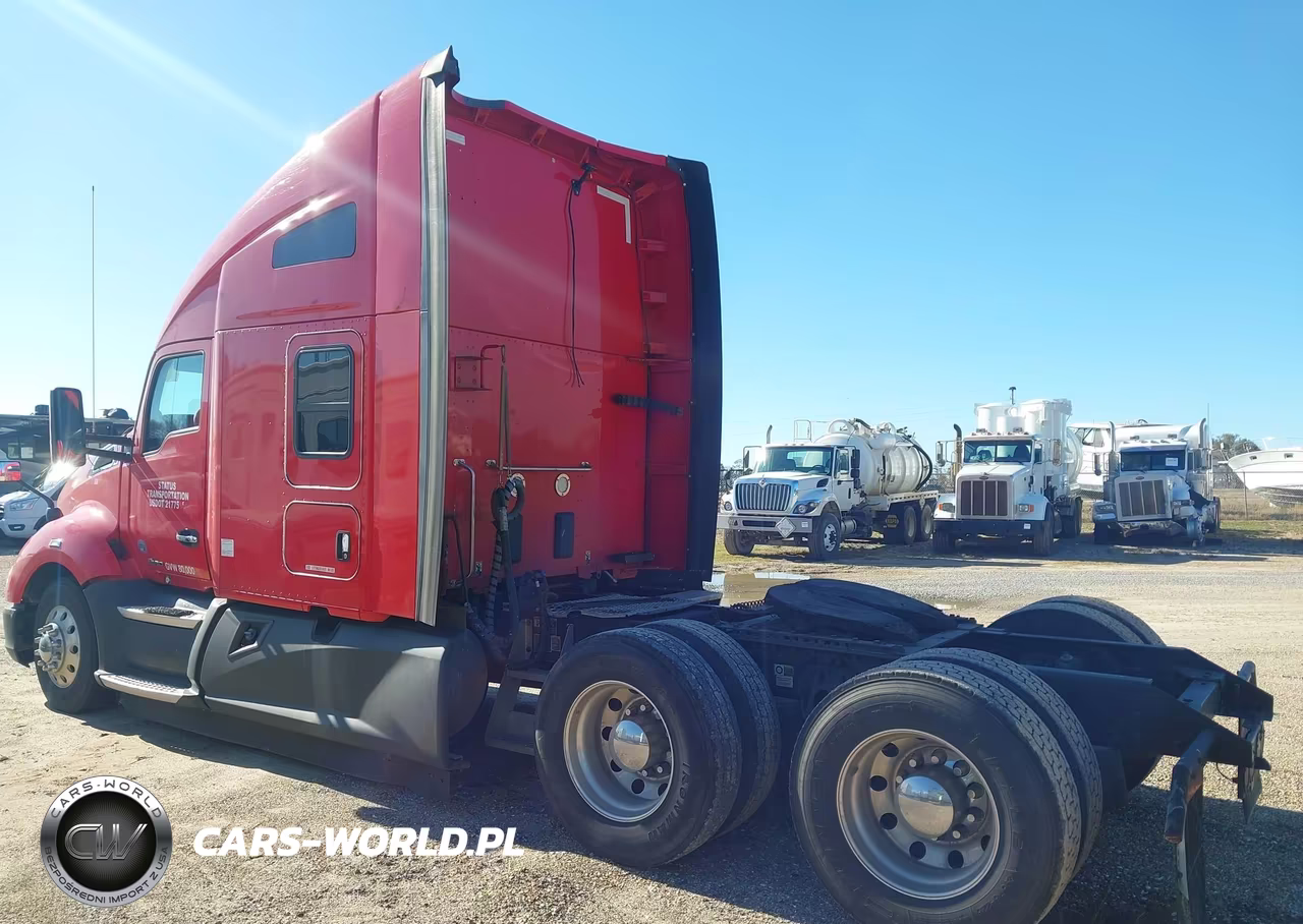 2019 Kenworth T680 VIN:1XKYDP9X4KJ239195 - 3