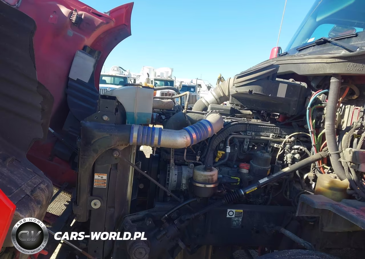 2019 Kenworth T680 VIN:1XKYDP9X4KJ239195 - 9
