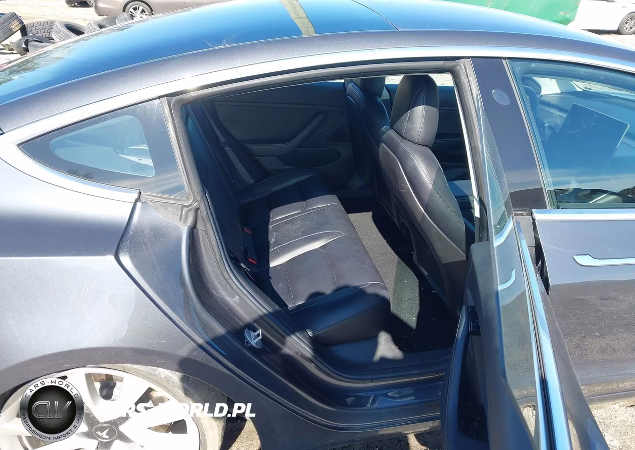 2018 Tesla Model 3 Long Range-Performance VIN:5YJ3E1EBXJF064077 - 8