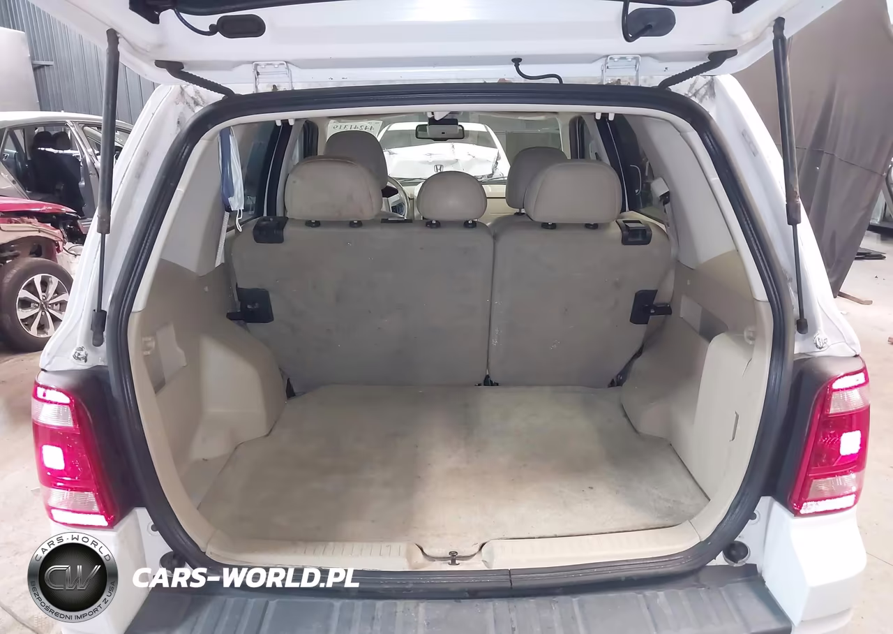 2008 Ford Escape Limited VIN:1FMCU94148KE38136 - 18