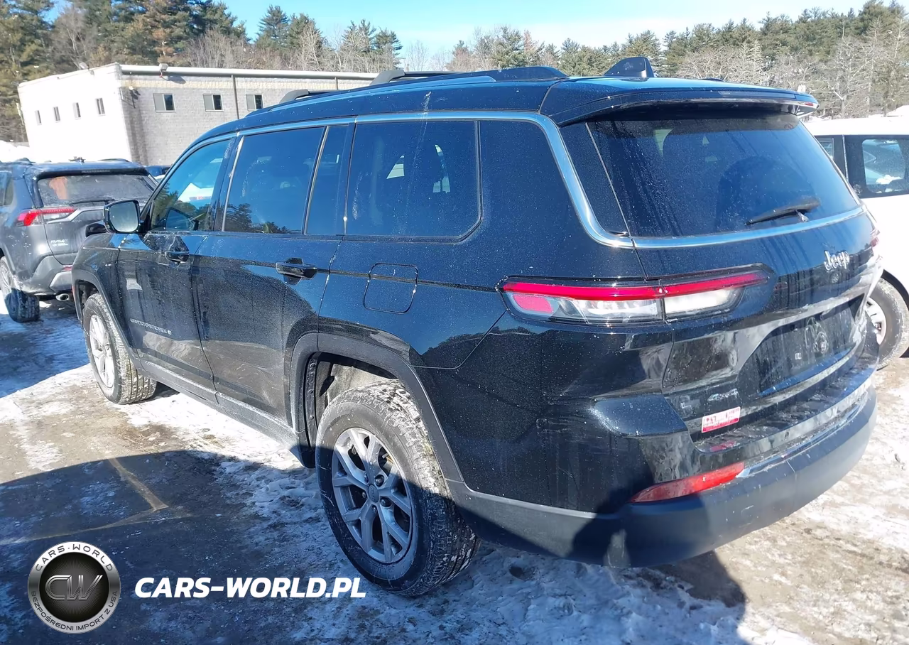 2021 Jeep Grand Cherokee L Limited 4X4 VIN:1C4RJKBG5M8127666 - 3