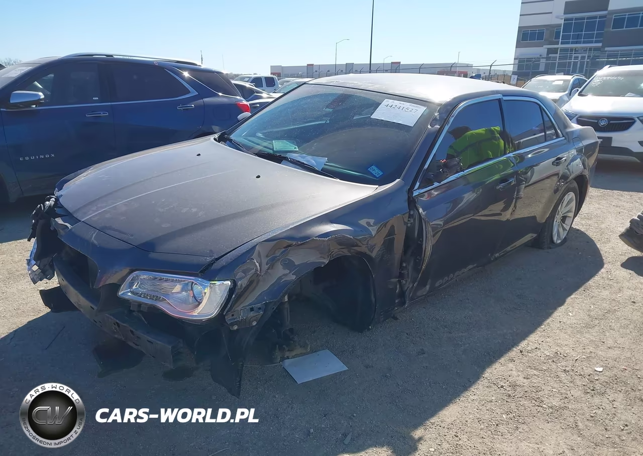 2015 Chrysler 300 Limited VIN:2C3CCAAG5FH796937 - 2