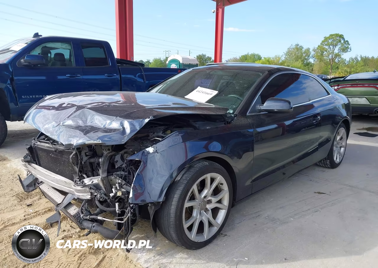 2012 Audi A5 2.0T Premium VIN:WAUCFAFR9CA034408 - 2