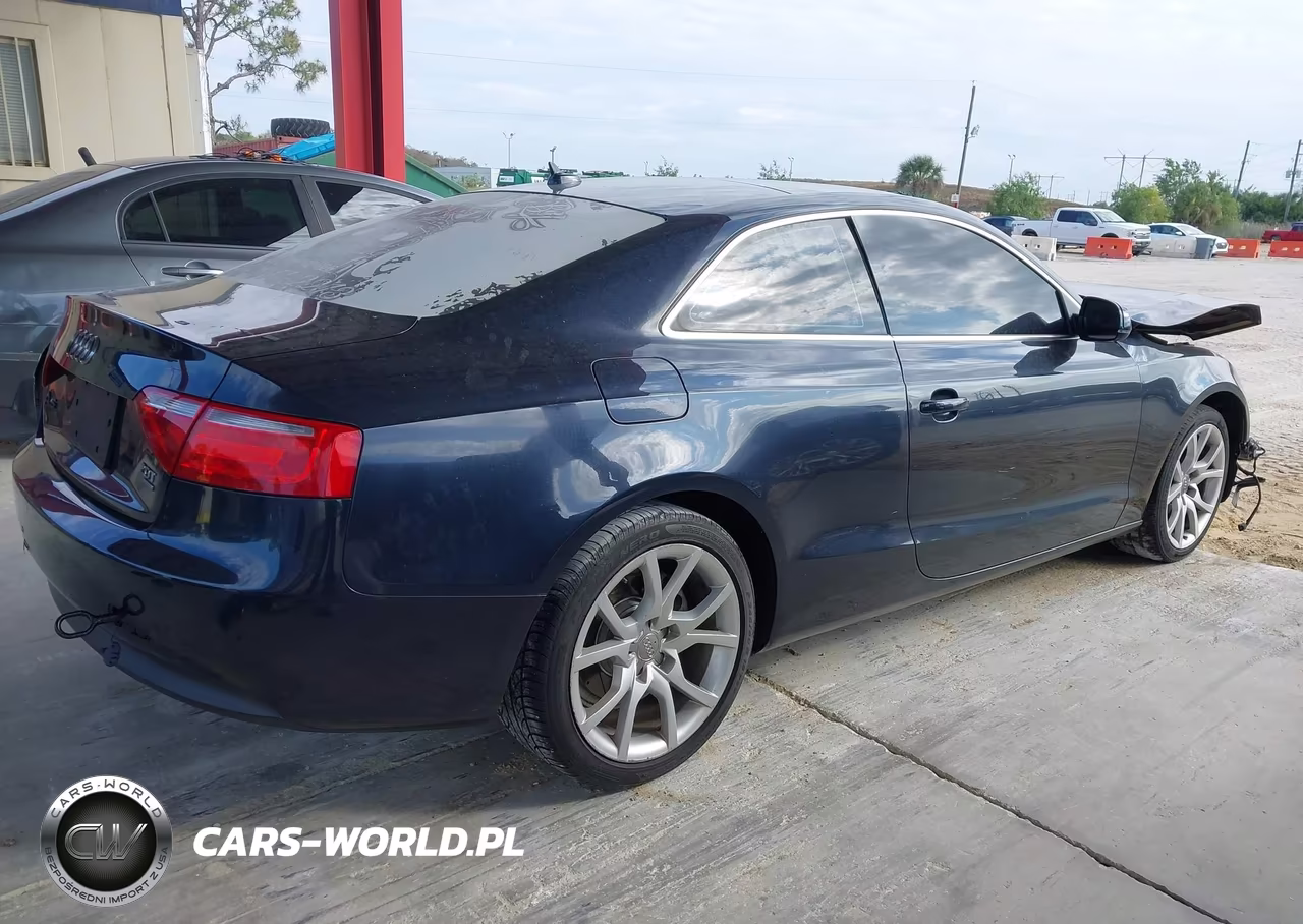 2012 Audi A5 2.0T Premium VIN:WAUCFAFR9CA034408 - 4