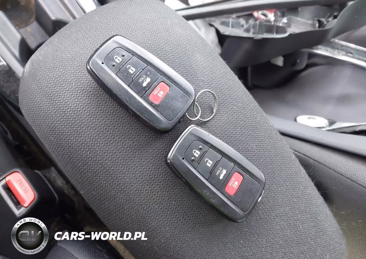 2021 Toyota Corolla Le VIN:JTDVPMAE9MJ122911 - 11