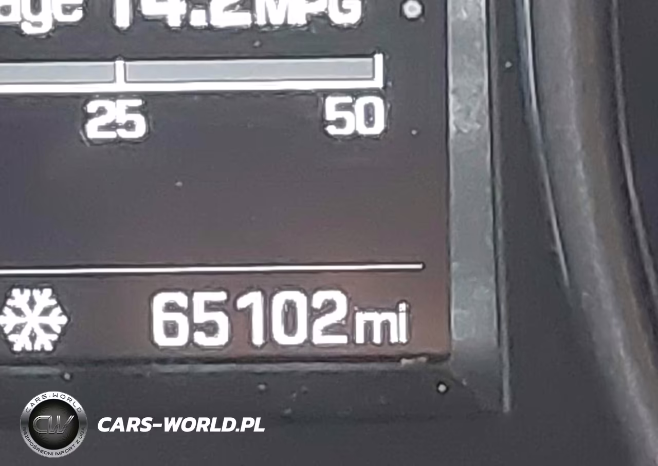 2017 Hyundai Santa Fe Sport 2.4L VIN:5NMZUDLB0HH007591 - 15