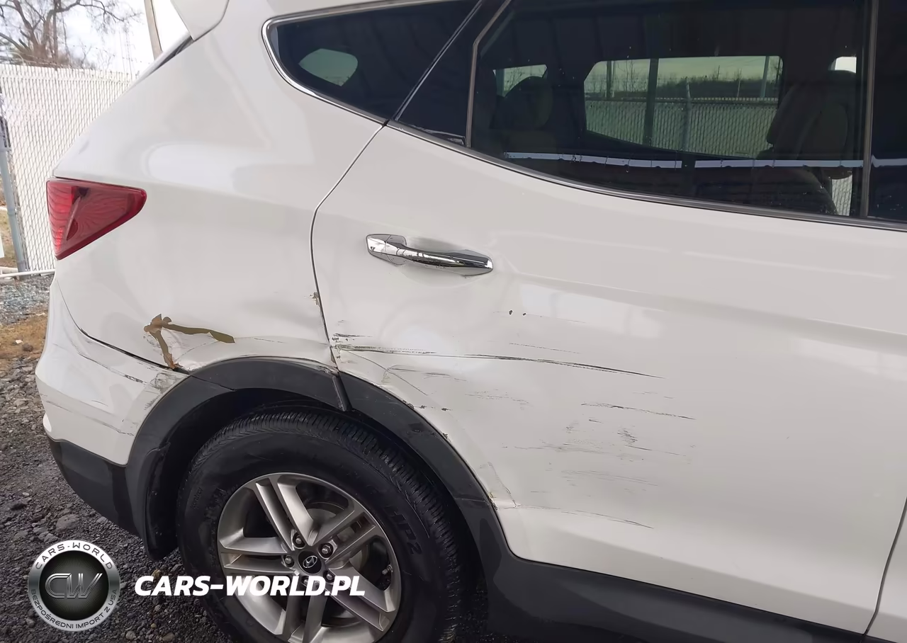 2017 Hyundai Santa Fe Sport 2.4L VIN:5NMZUDLB0HH007591 - 6