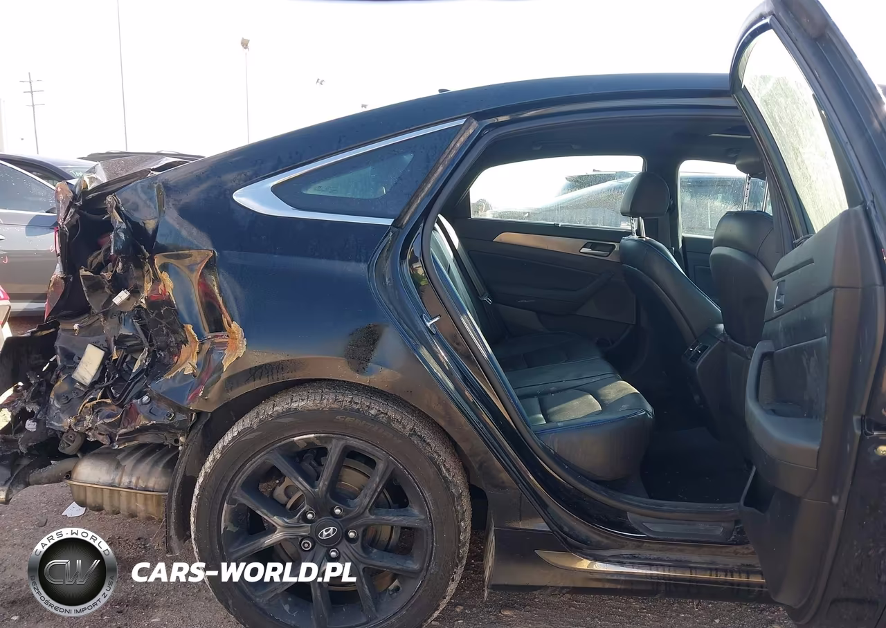 2018 Hyundai Sonata Limited 2.0T VIN:5NPE34AB2JH668326 - 8