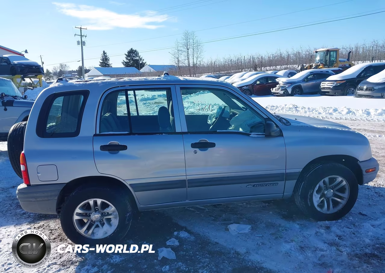 2001 Chevrolet Tracker Hard Top Base VIN:2CNBE13C916923846 - 13