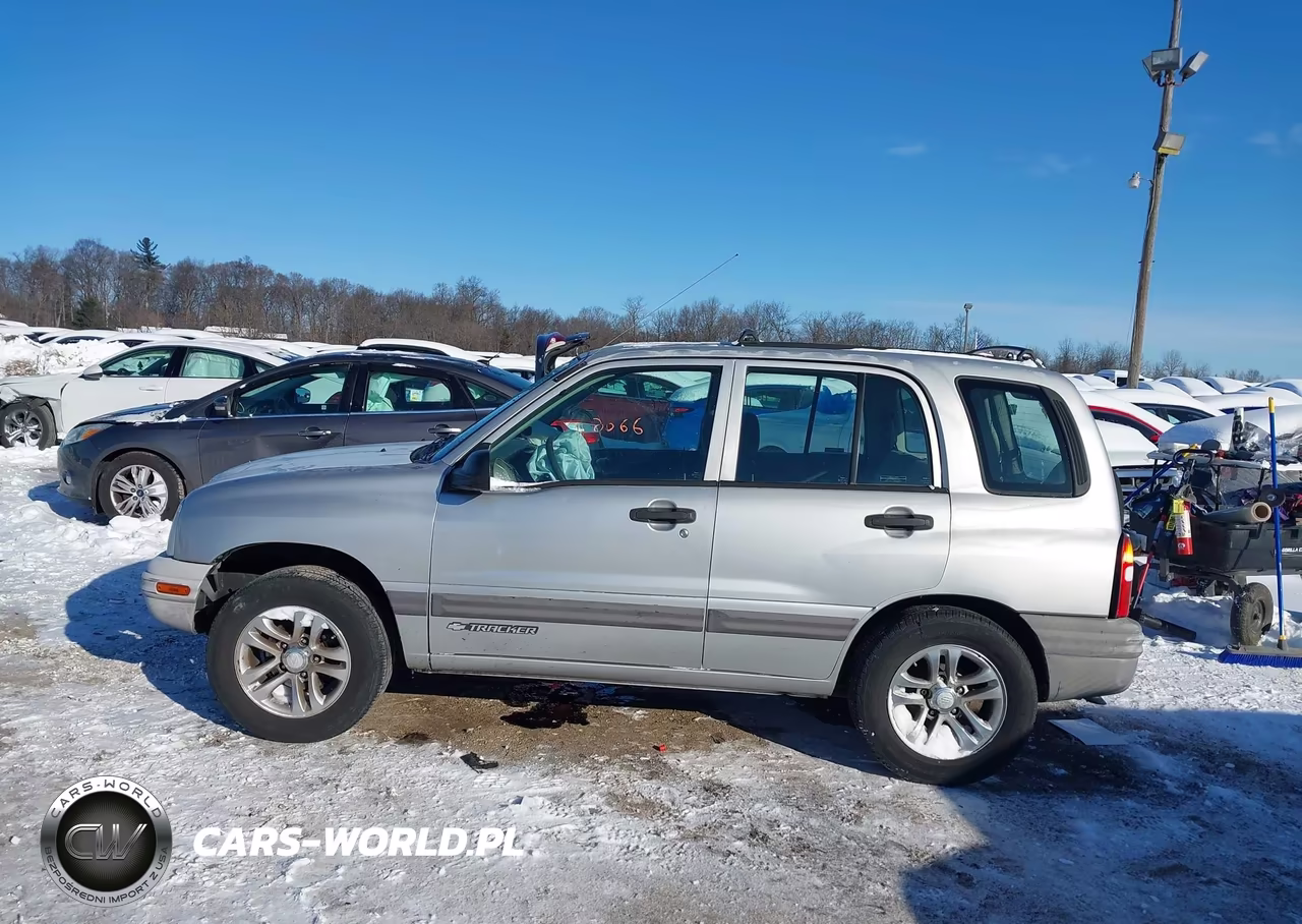 2001 Chevrolet Tracker Hard Top Base VIN:2CNBE13C916923846 - 14