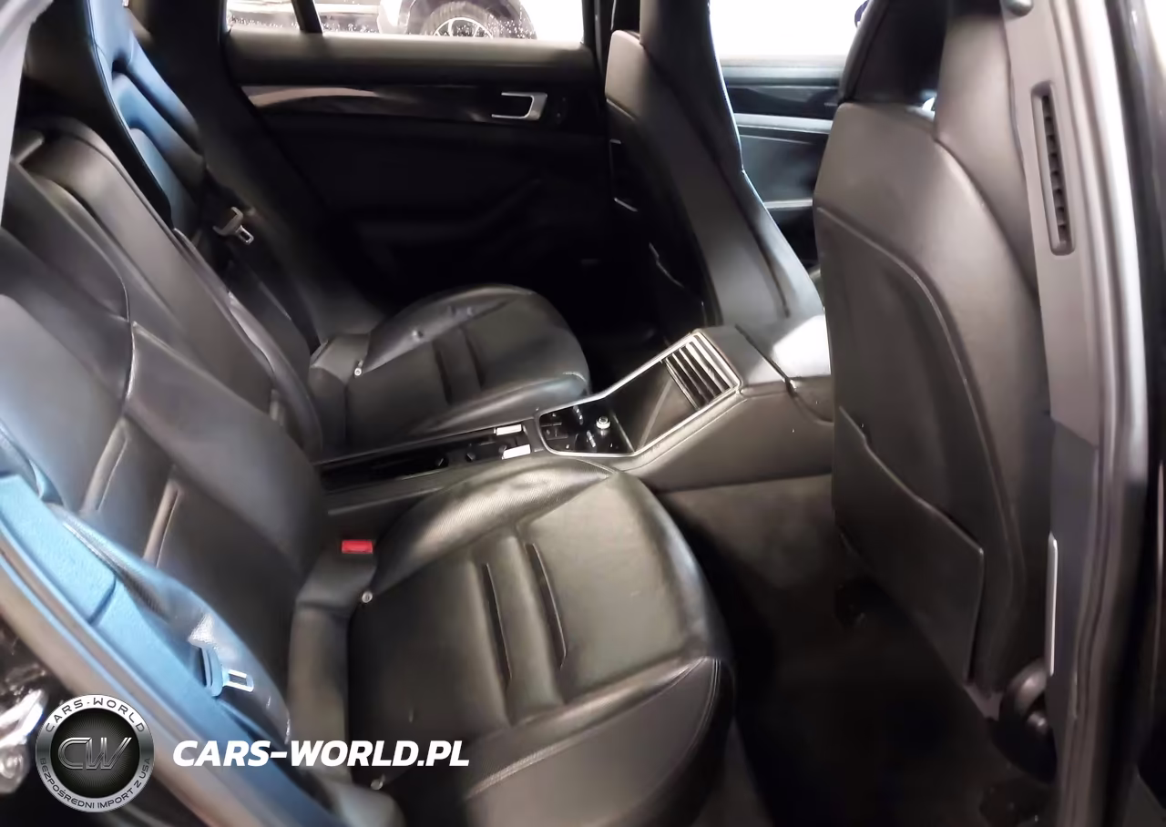 2020 Porsche Panamera 4 VIN:WP0AA2A77LL101631 - 8