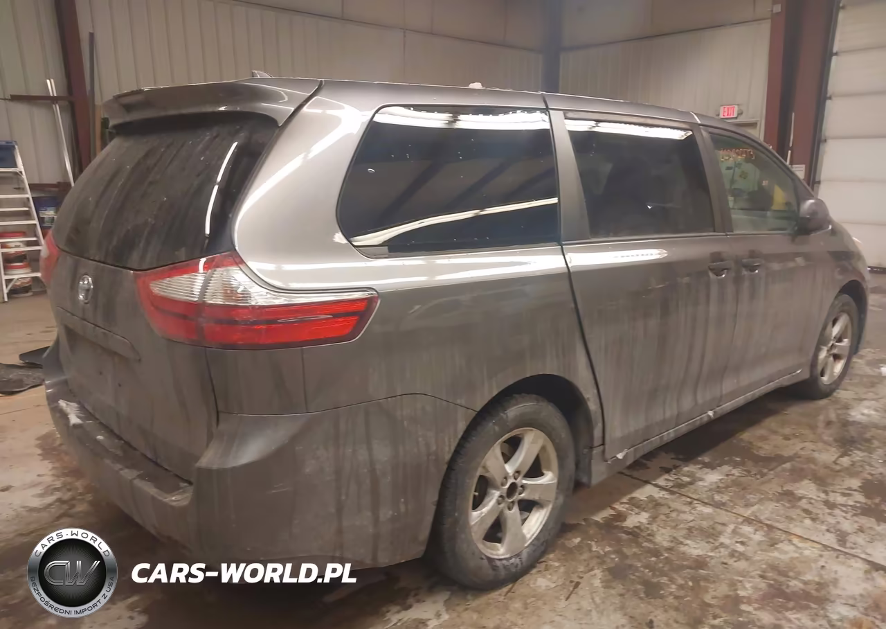 2019 Toyota Sienna L 7 Passenger VIN:5TDZZ3DC8KS966387 - 4
