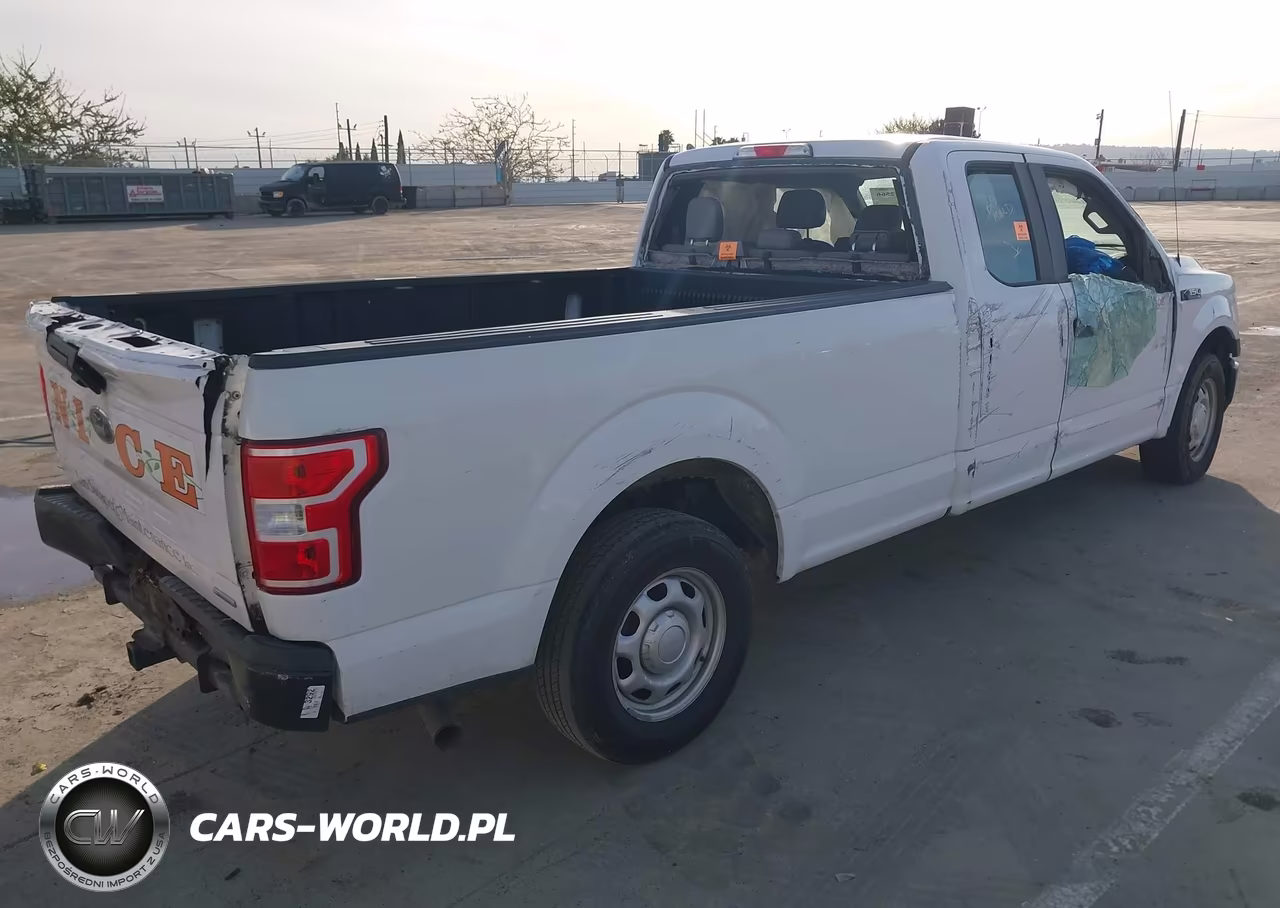 2018 Ford F-150 Xl VIN:1FTEX1CP2JKE37570 - 4