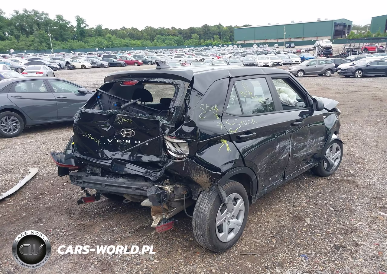 2020 Hyundai Venue Se VIN:KMHRB8A39LU014142 - 4