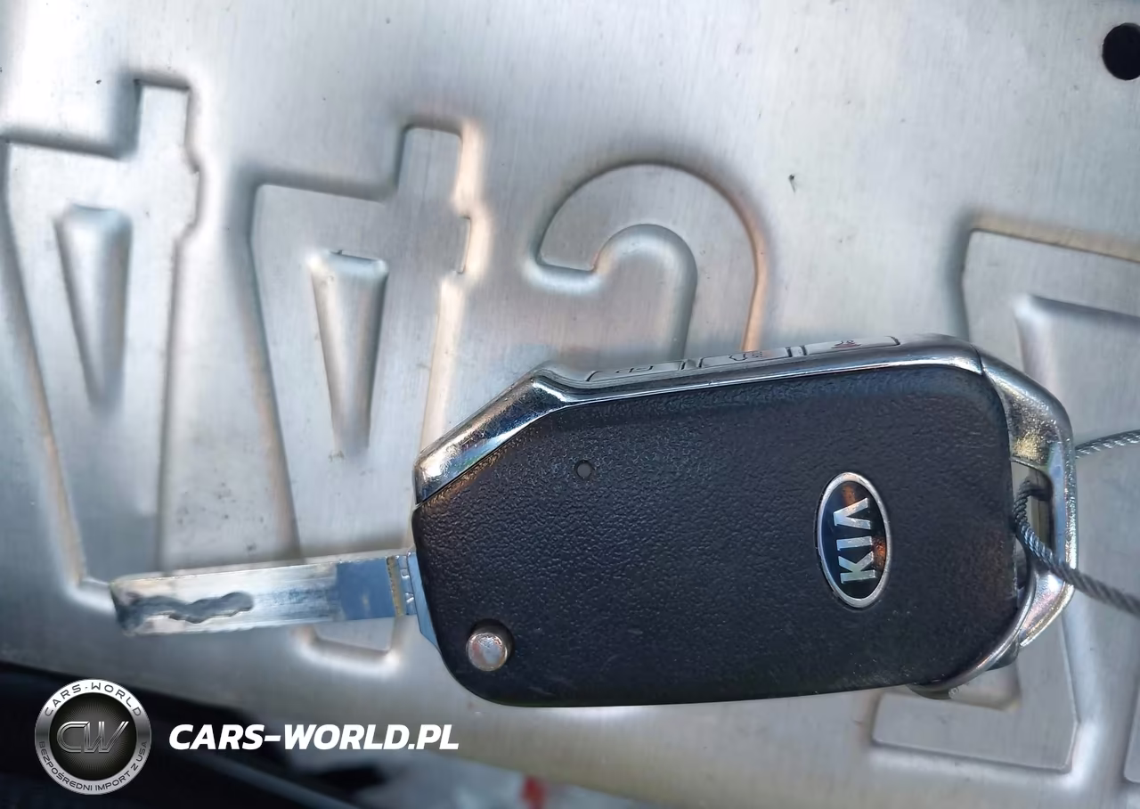 2020 Kia Forte Lxs VIN:3KPF24AD5LE243909 - 11