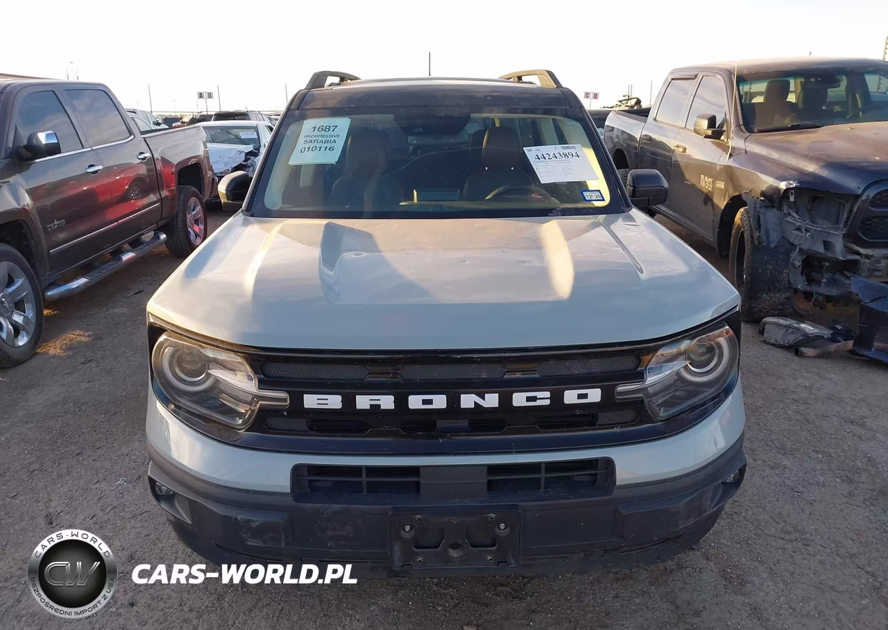 2021 Ford Bronco Sport Outer Banks VIN:3FMCR9C62MRA31792 - 12