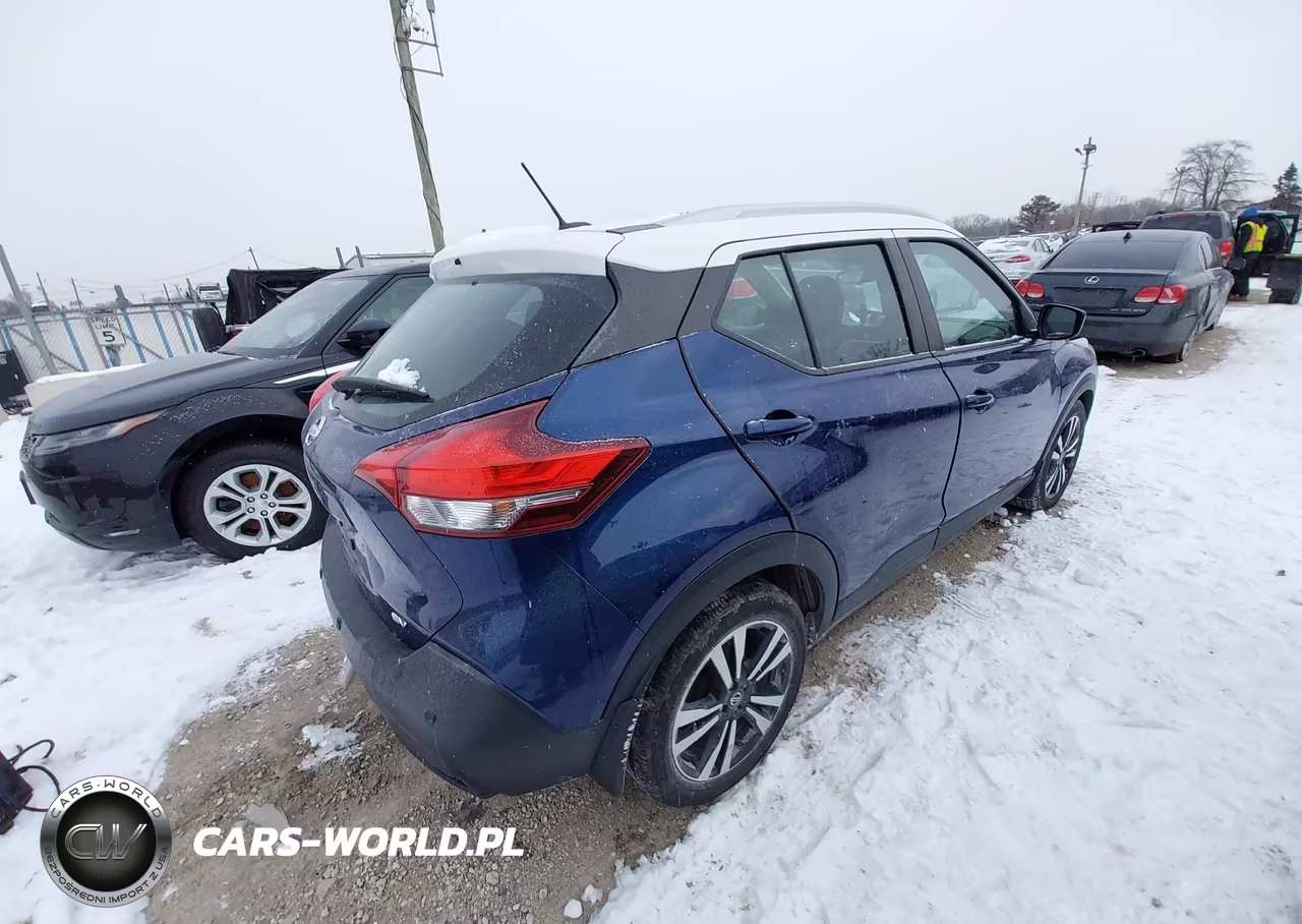 2020 Nissan Kicks Sv Xtronic Cvt VIN:3N1CP5CV9LL563880 - 4