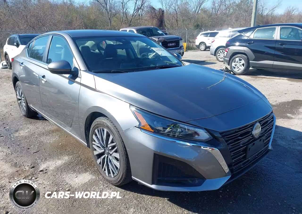 2023 Nissan Altima Sv Fwd