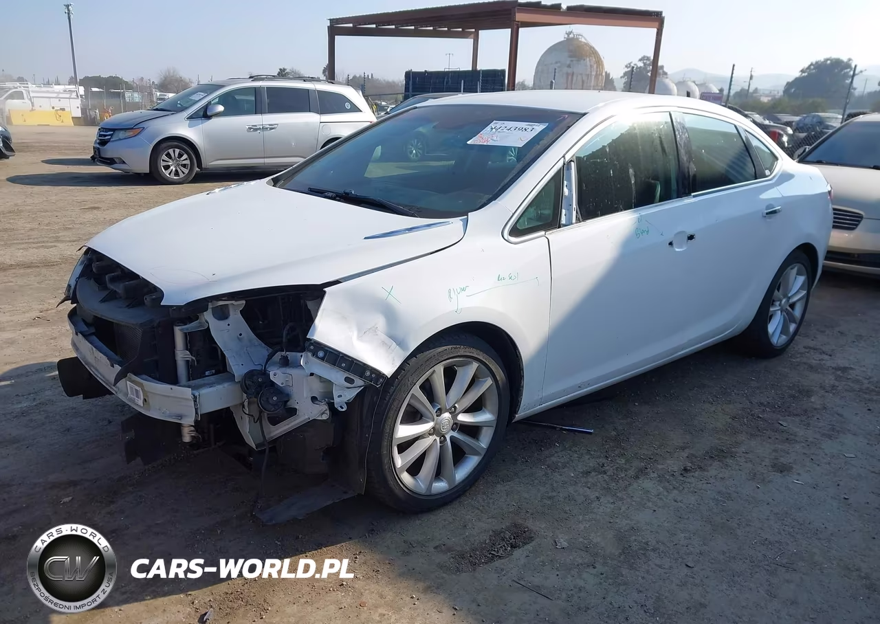 2013 Buick Verano Leather Group VIN:1G4PS5SK8D4203135 - 2