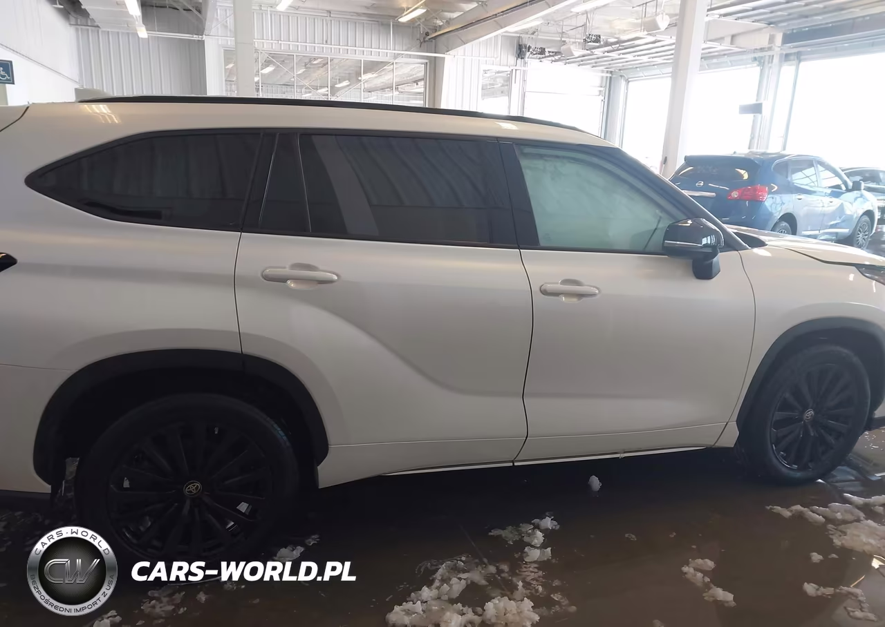 2024 Toyota Highlander Xse VIN:5TDKDRBH6RS533582 - 13
