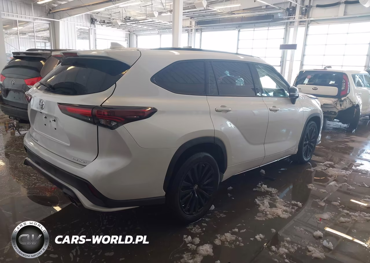 2024 Toyota Highlander Xse VIN:5TDKDRBH6RS533582 - 4