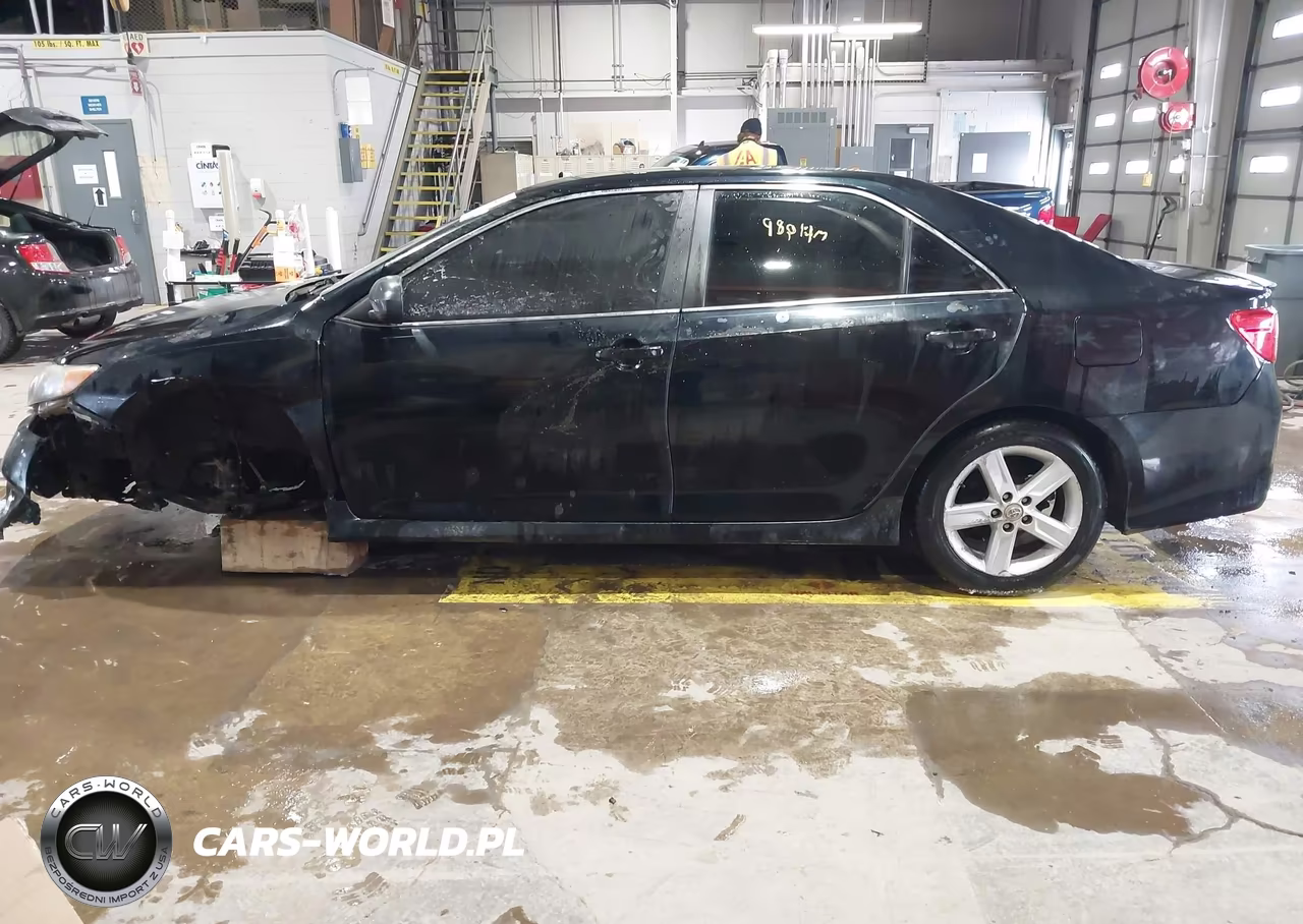 2012 Toyota Camry Se VIN:4T1BF1FK5CU083617 - 14