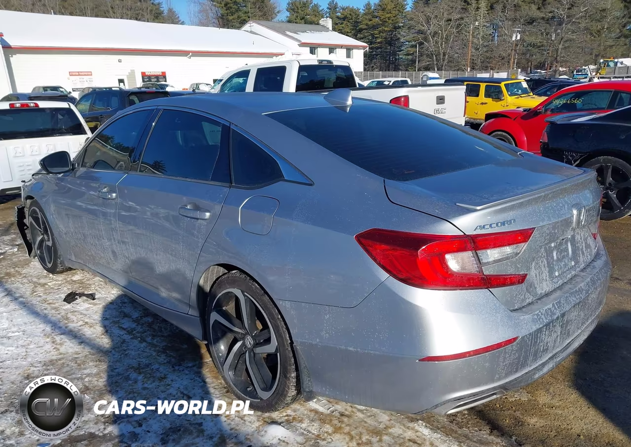 2018 Honda Accord Sport VIN:1HGCV1F32JA202972 - 3