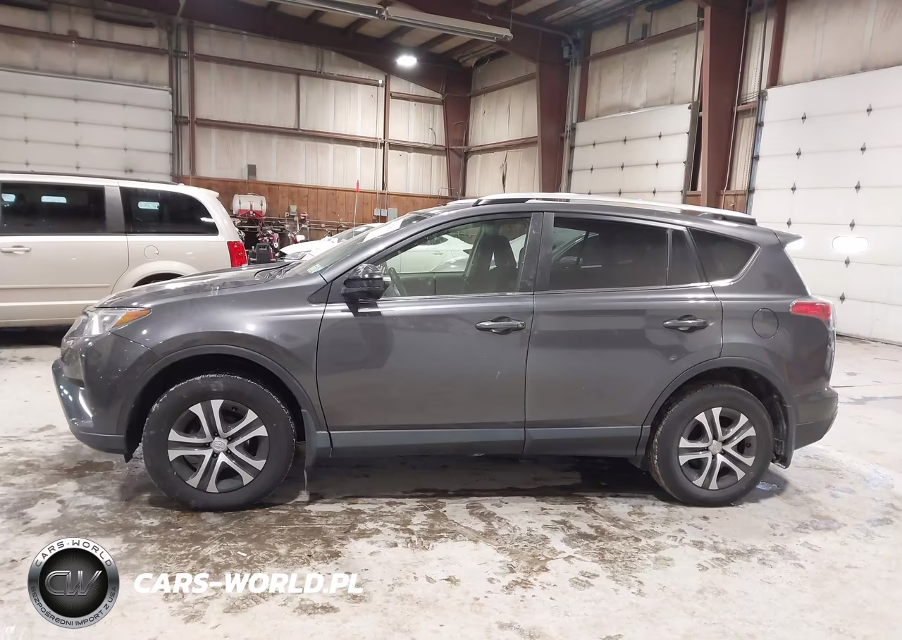 2017 Toyota Rav4 Le VIN:JTMBFREVXHJ173000 - 14