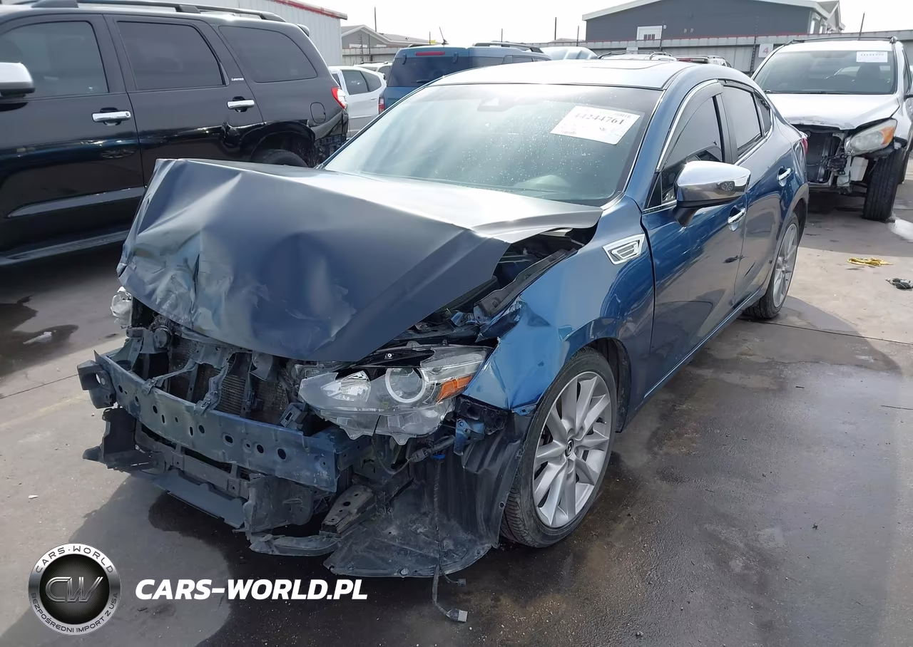 2017 Mazda Mazda3 Touring VIN:3MZBN1V74HM123487 - 2