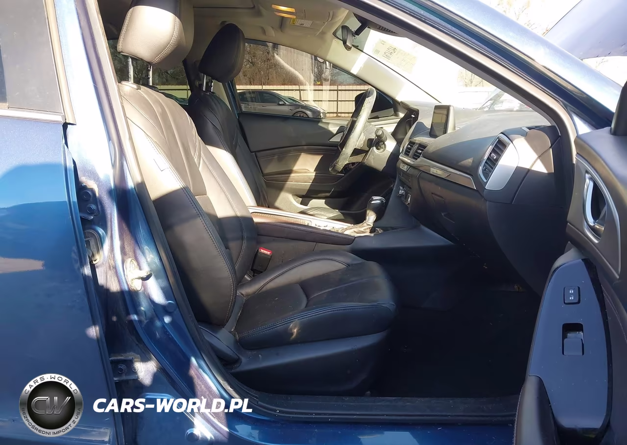 2017 Mazda Mazda3 Touring VIN:3MZBN1V74HM123487 - 5