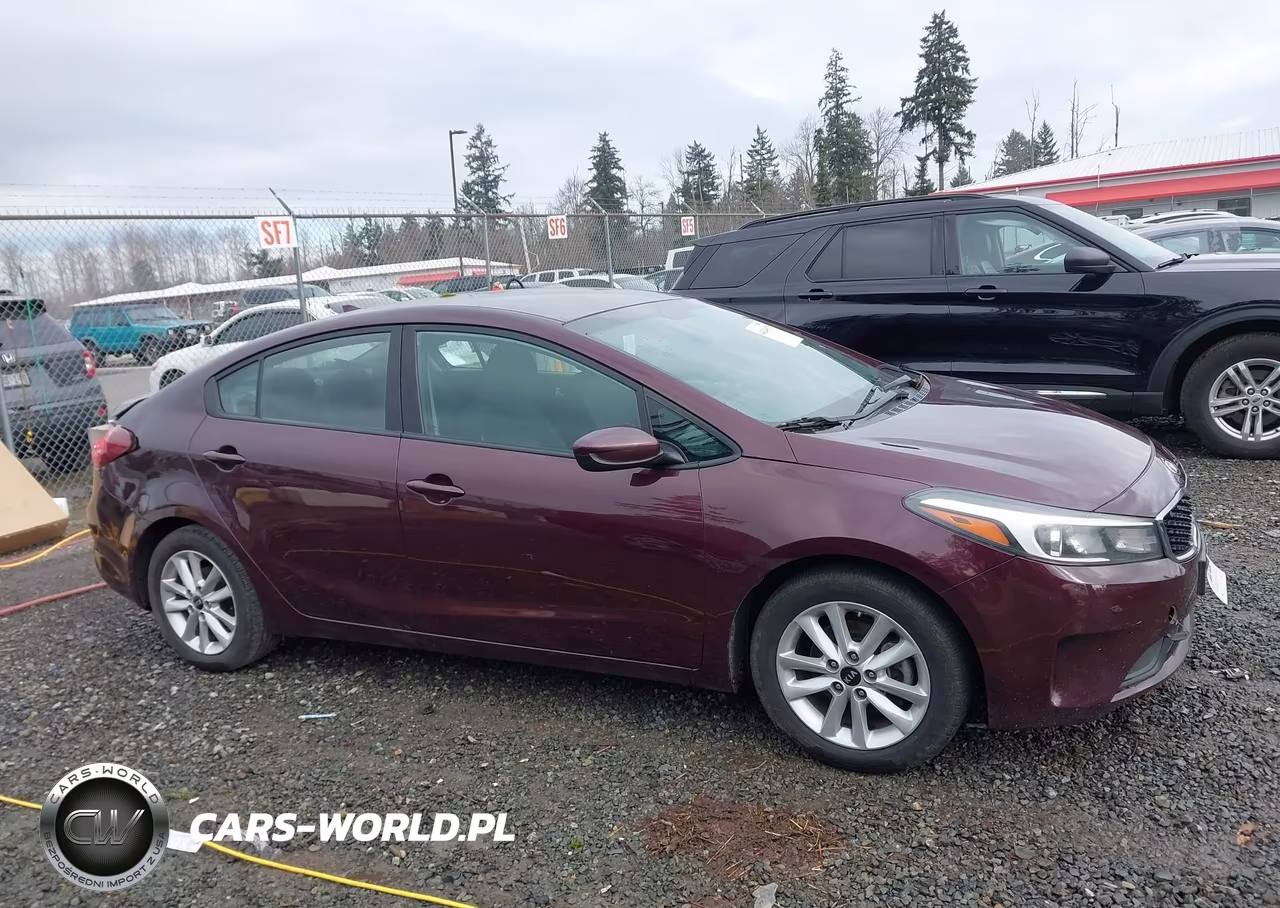 2017 Kia Forte Lx VIN:3KPFL4A70HE075336 - 13