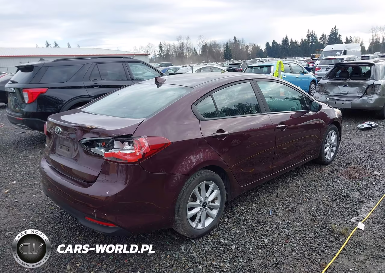 2017 Kia Forte Lx VIN:3KPFL4A70HE075336 - 4