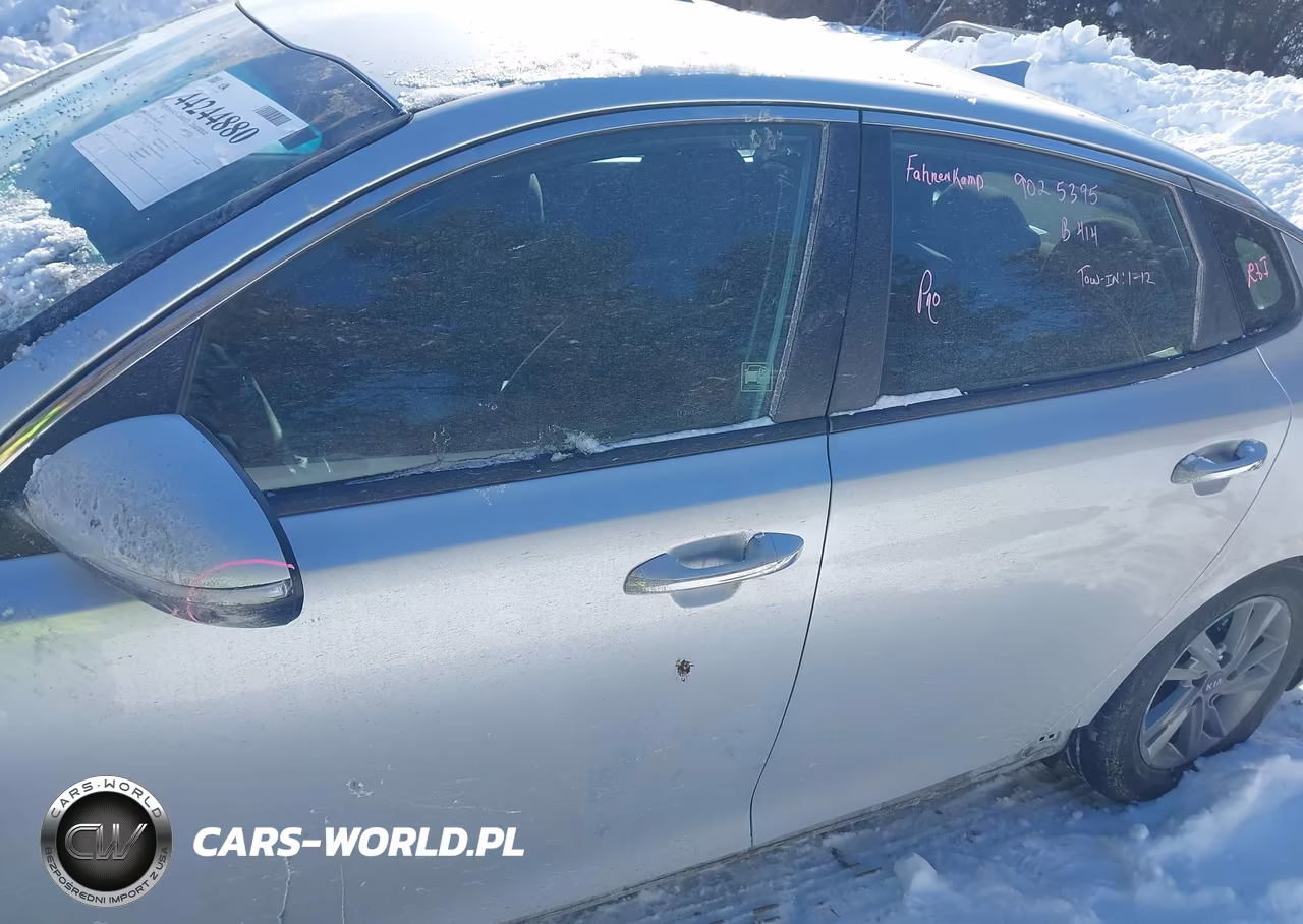 2019 Kia Optima Lx VIN:5XXGT4L34KG348579 - 15