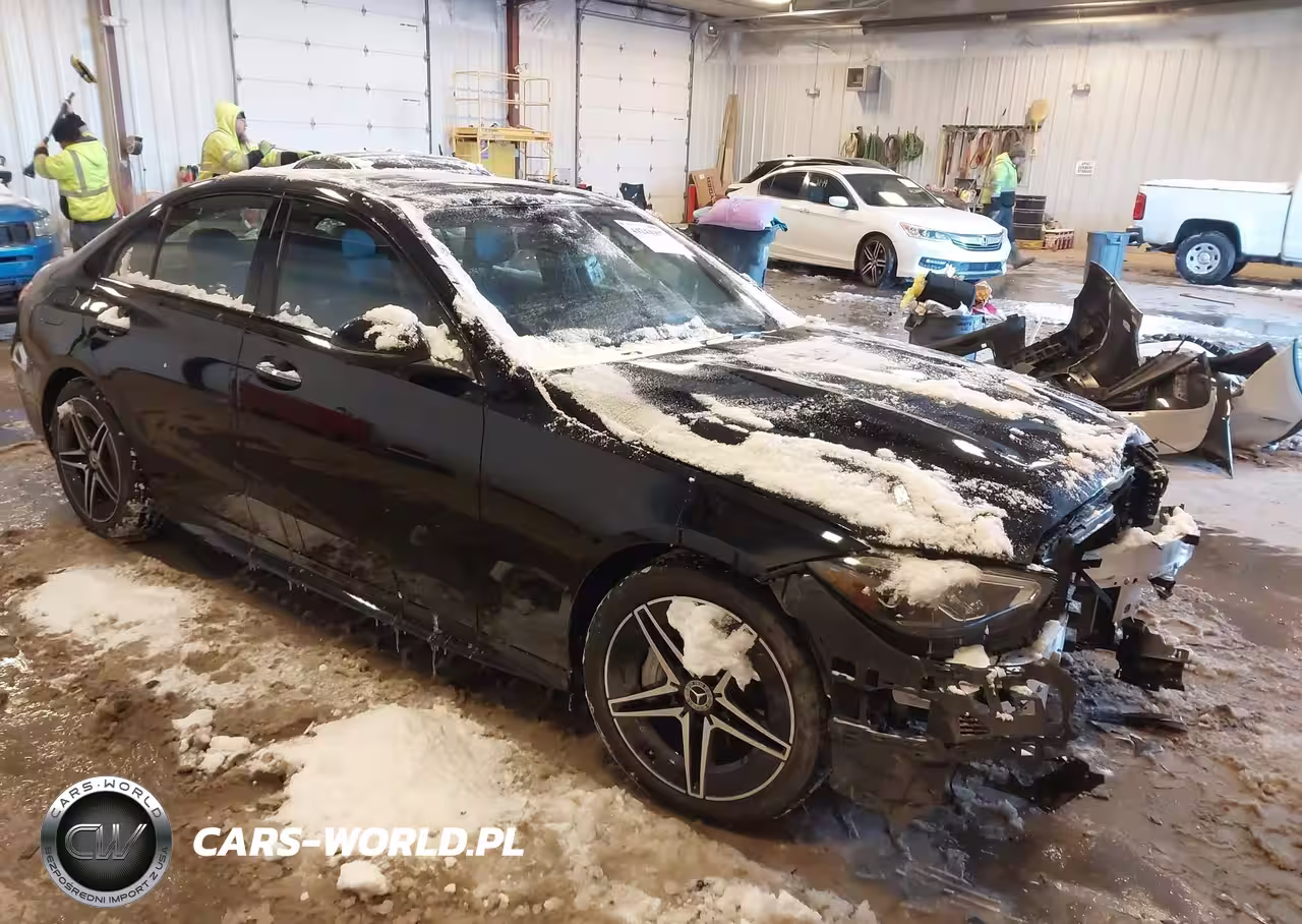 2024 Mercedes-Benz C 300