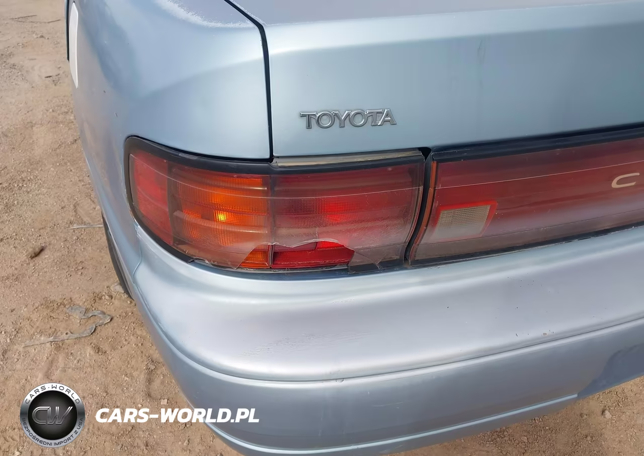 1993 Toyota Camry Le VIN:4T1VK12E5PU098942 - 12