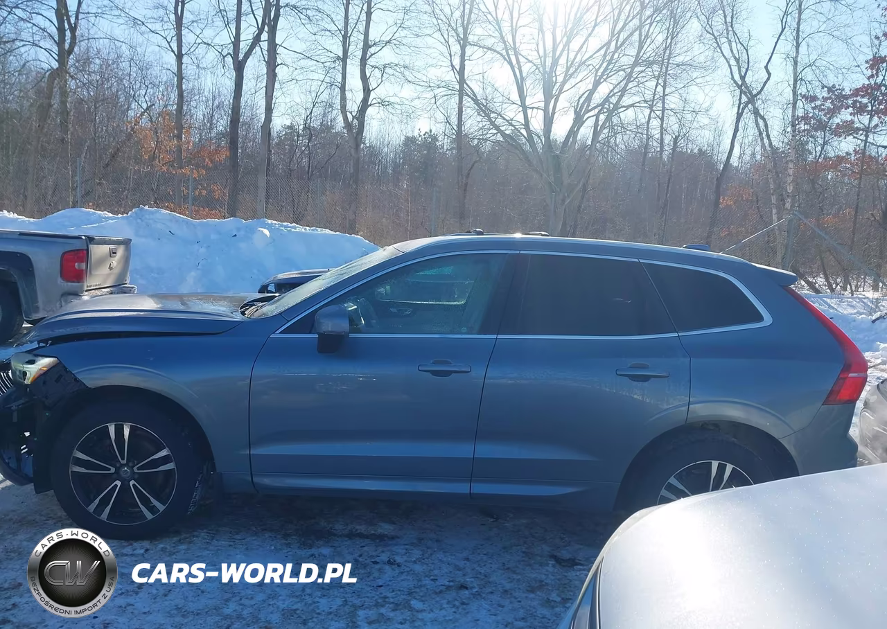 2018 Volvo Xc60 T6 Momentum VIN:YV4A22RK2J1022010 - 14