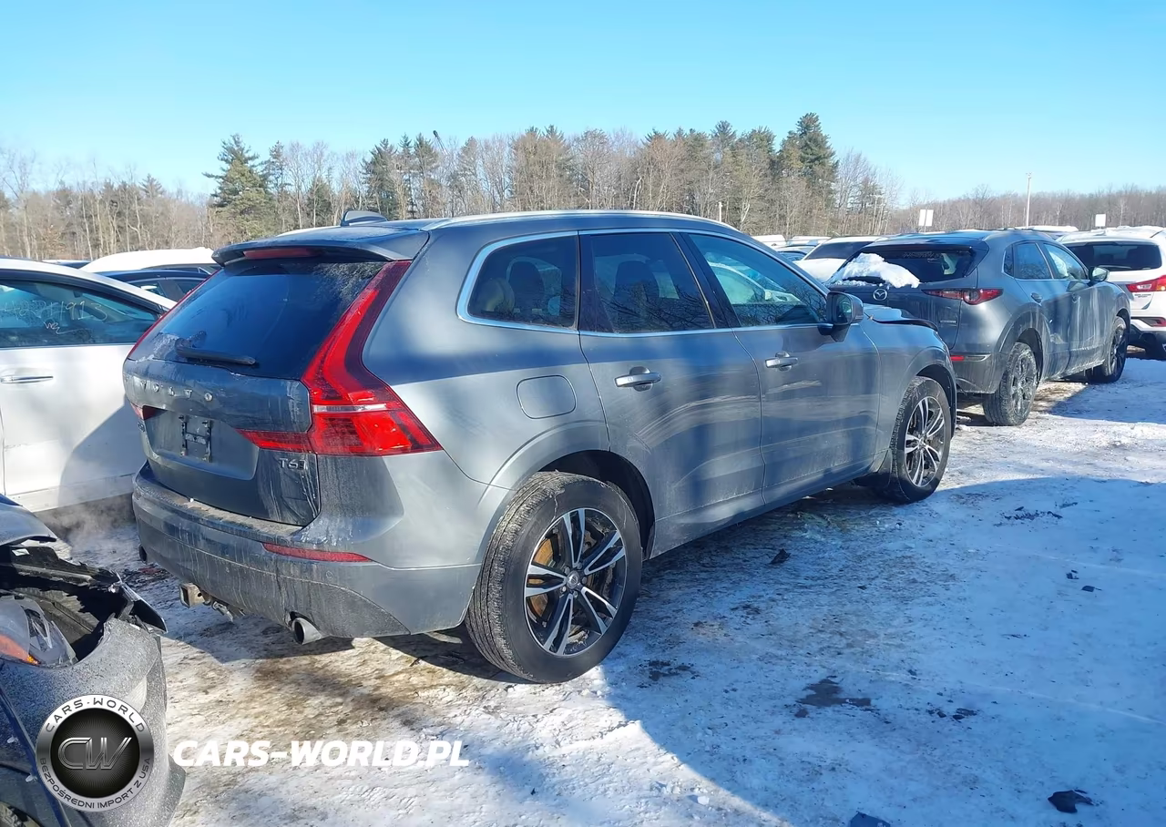 2018 Volvo Xc60 T6 Momentum VIN:YV4A22RK2J1022010 - 4