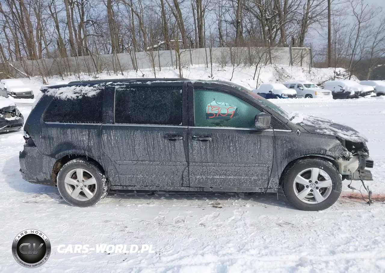 2011 Volkswagen Routan Se VIN:2V4RW3DG5BR695637 - 13